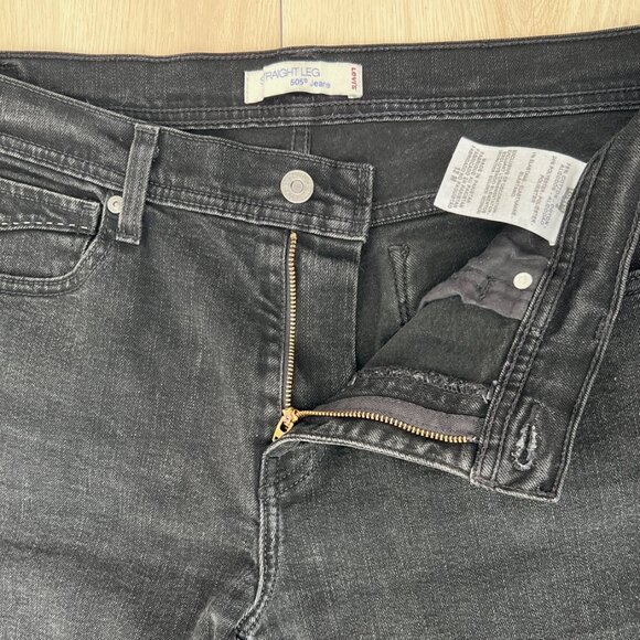 Levi's Women's Black Tag 505 Straight Leg Stretch Denim w/ Pocket Detail Size 12 - Picture 8 of 16
